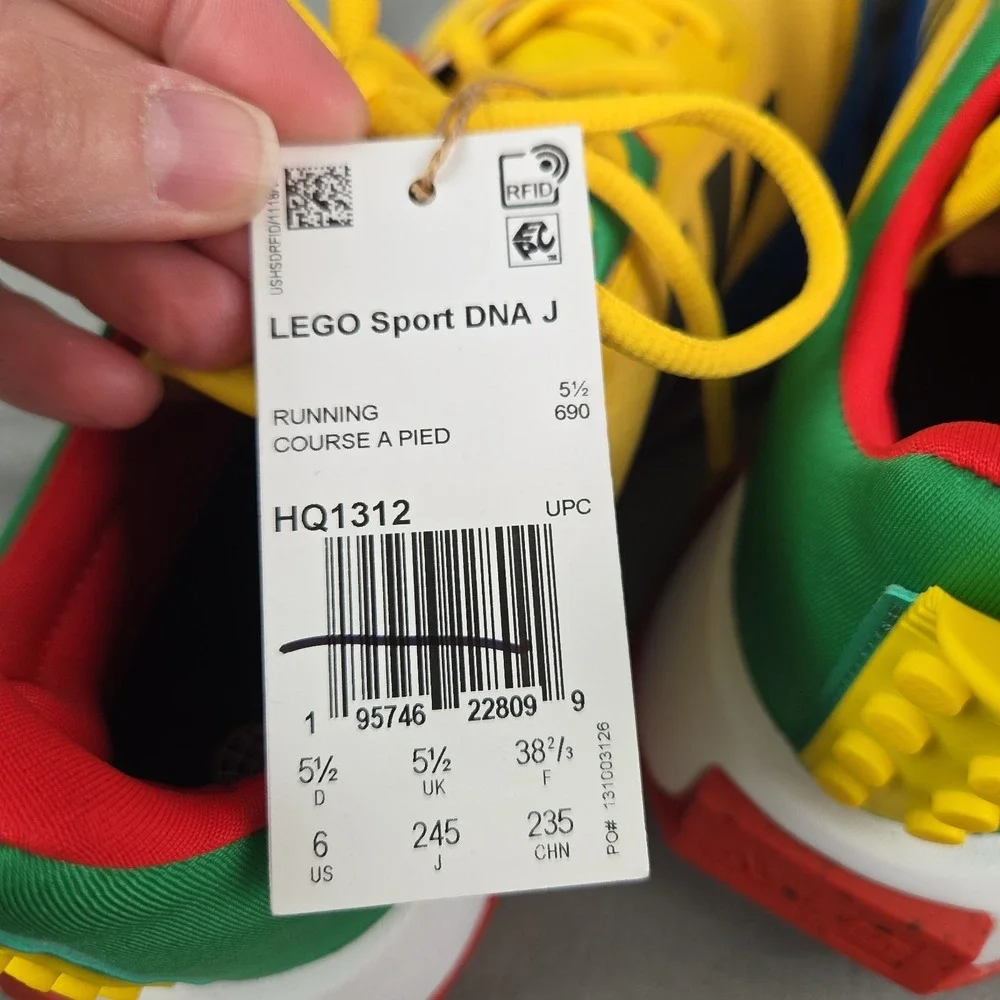 Youth Adidas x Lego Sport DNA J Limited Collab Edition Sz 6